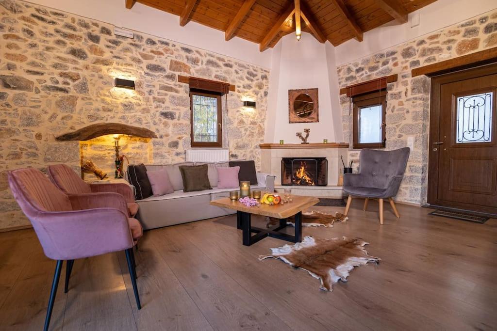 Mesa Lasithi Lasithi Luxury Villa מראה חיצוני תמונה
